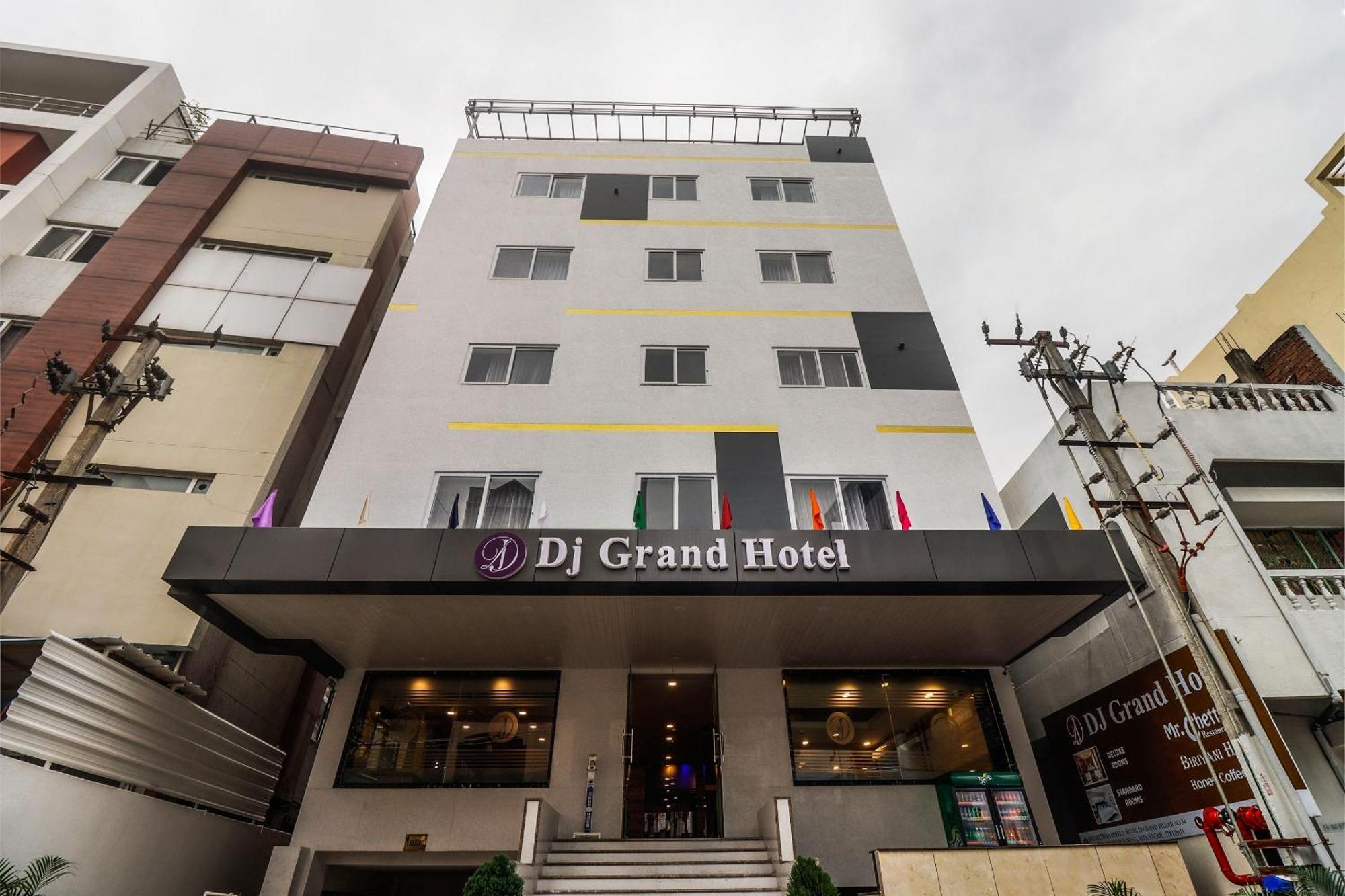 Hotel Townhouse Dj Grand à Tirupati Extérieur photo